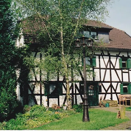 Апартаменты Historisches Haus Unkelbach Irlenborn Номер фото